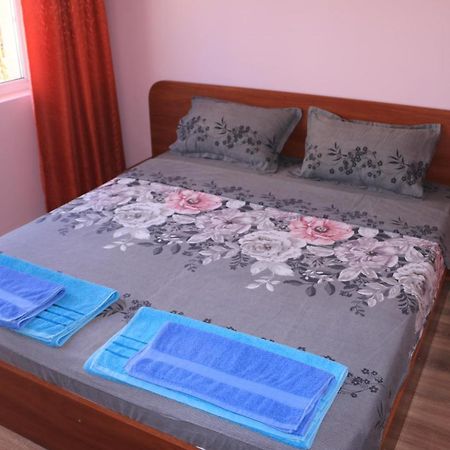 City Stay In Warna Zewnętrze zdjęcie