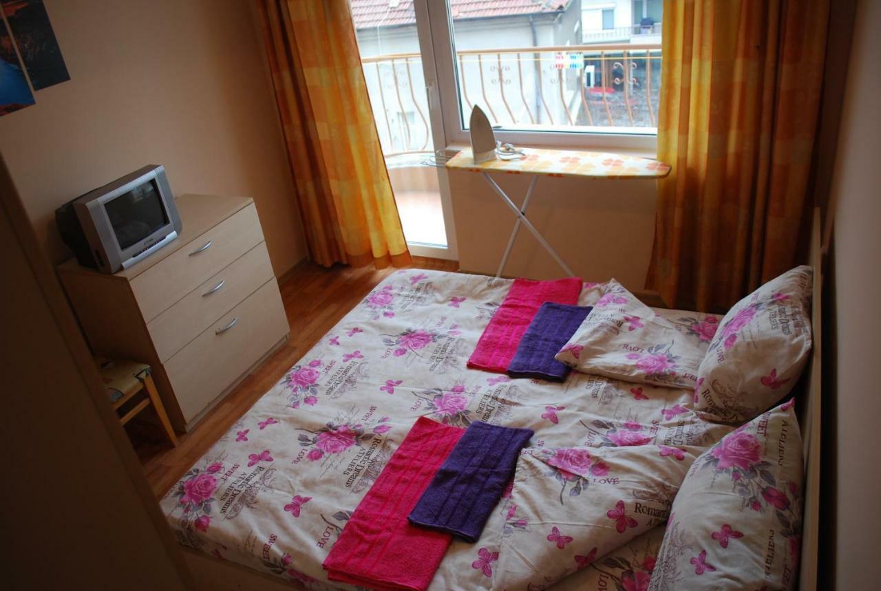 City Stay In Warna Zewnętrze zdjęcie