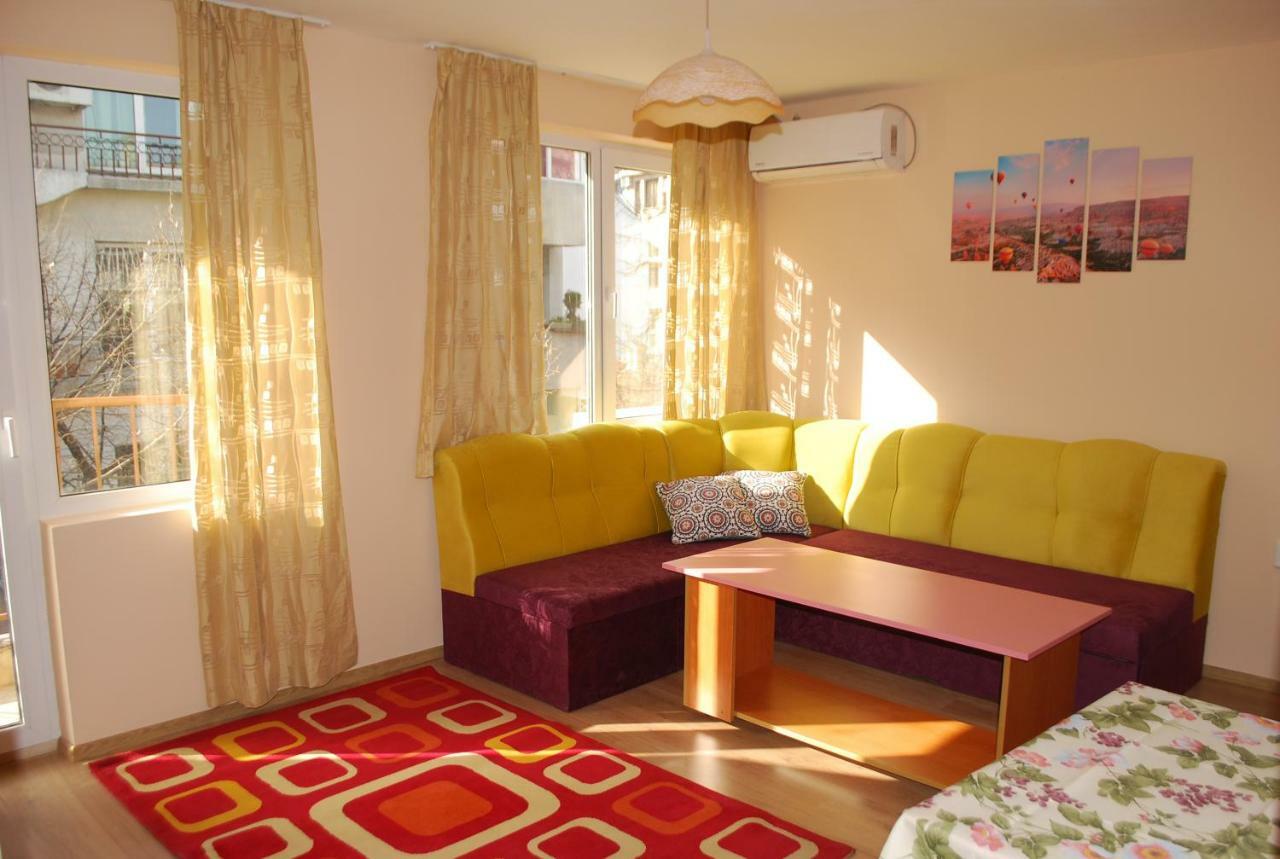 City Stay In Warna Zewnętrze zdjęcie
