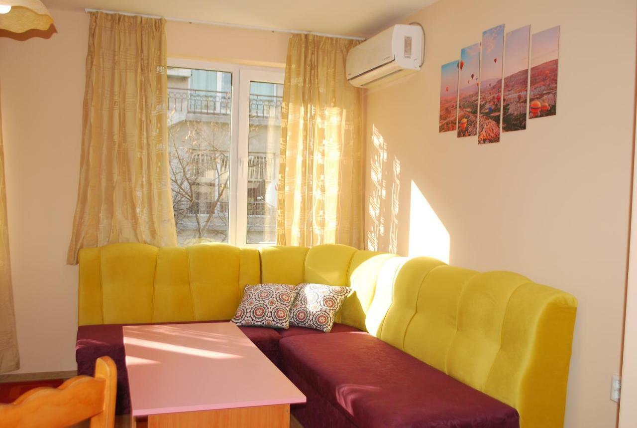 City Stay In Warna Zewnętrze zdjęcie