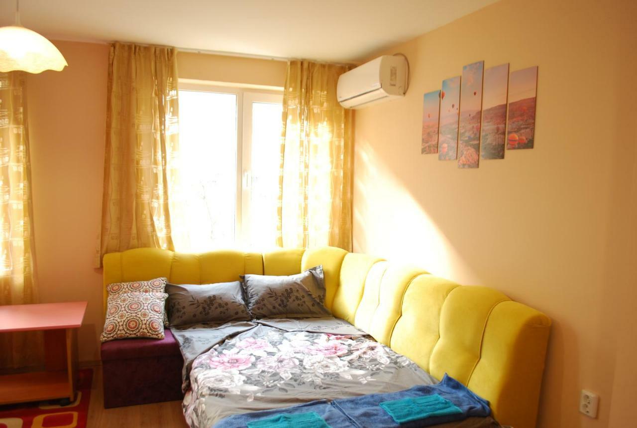 City Stay In Warna Zewnętrze zdjęcie